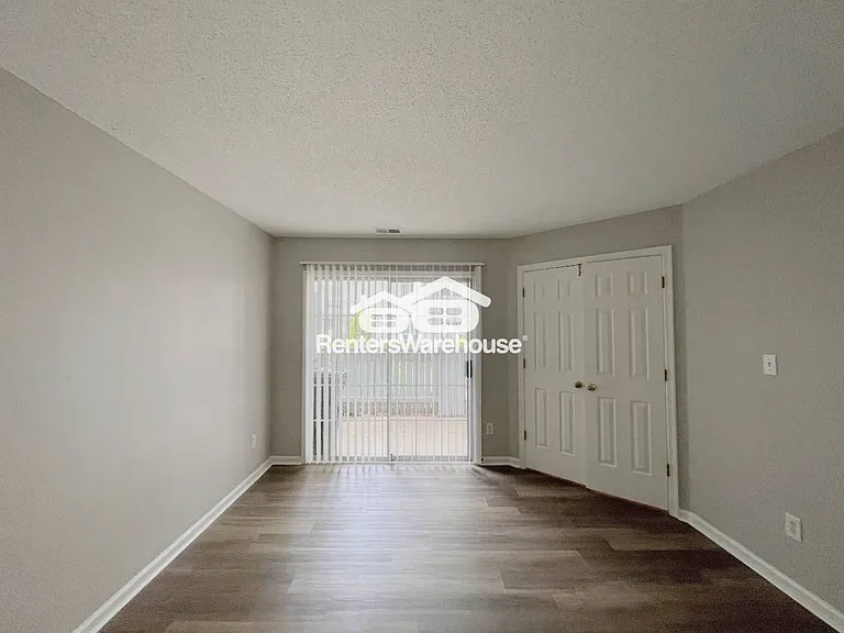 904 Rue Marseille — Photo 15