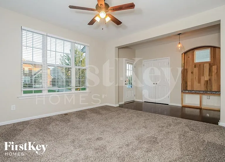 8511 Crozat St — Photo 5