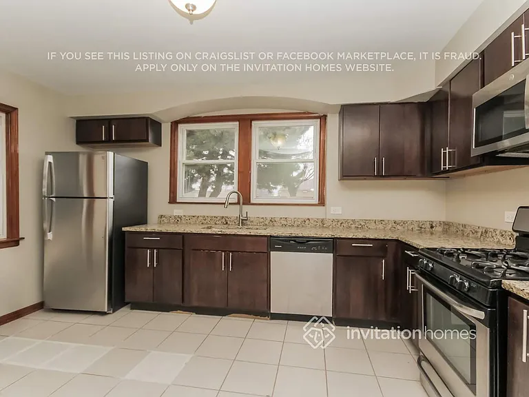 6200 S Meade Ave — Photo 5