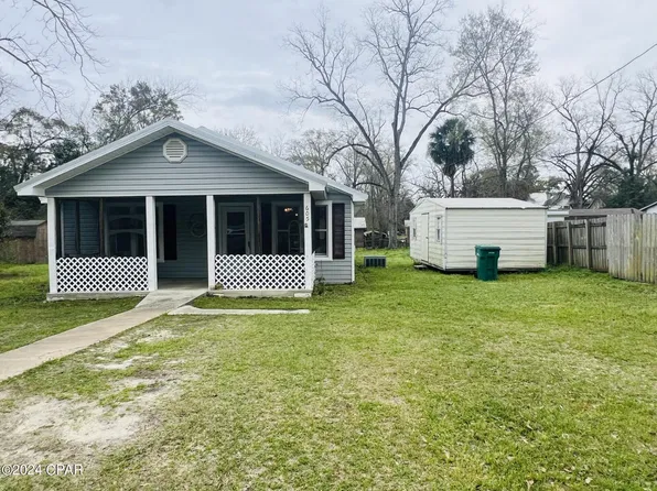 605 2nd St, Chipley, FL 32428