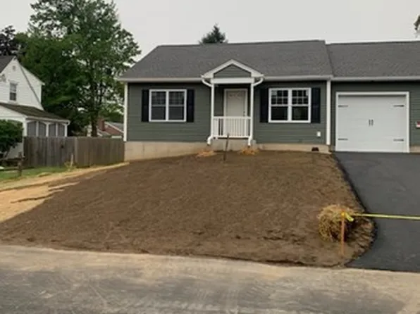 8 Hathorne Ave #8, West Springfield, MA 01089