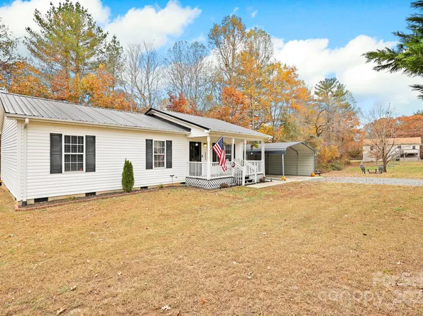 2092 Union Grove Rd, Lenoir, NC 28645