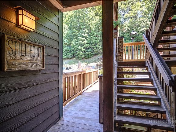 3rd image of 212 Still Lake Rd Road #422