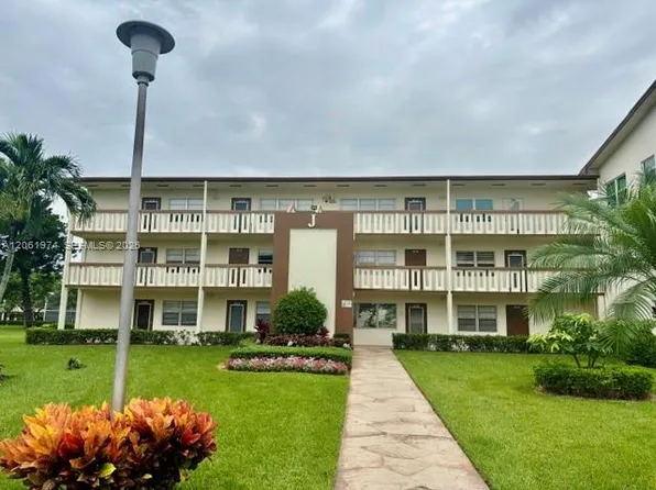 394 Mansfield Dr #J, Boca Raton, FL 33434