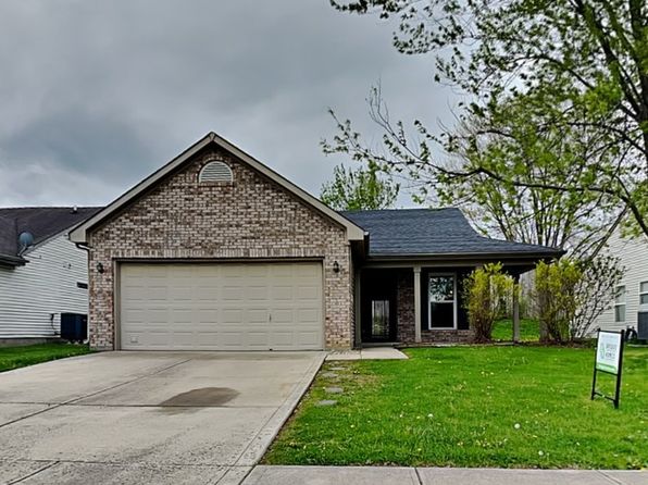 703 Muirfield Dr, Brownsburg, IN 46112