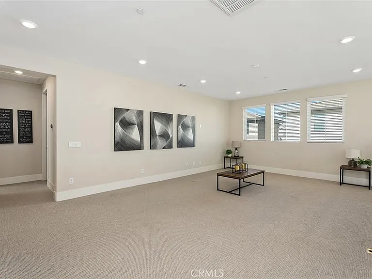 67 Ray — Photo 25