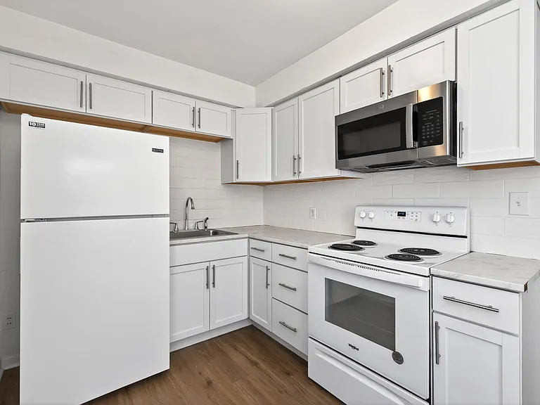 4100 Fulton Ave — Photo 7
