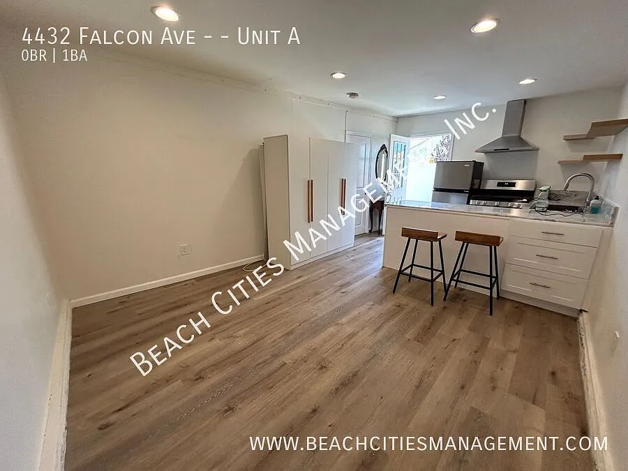 4432 Falcon Ave #A