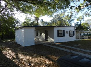 7106 King Arthur Rd N, Jacksonville, FL 32211