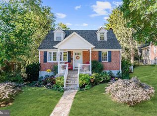 412 Harwood Rd, Catonsville, MD 21228