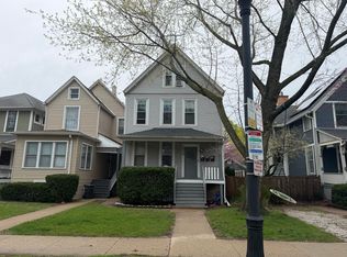 2026 Maple Ave, Evanston, IL 60201