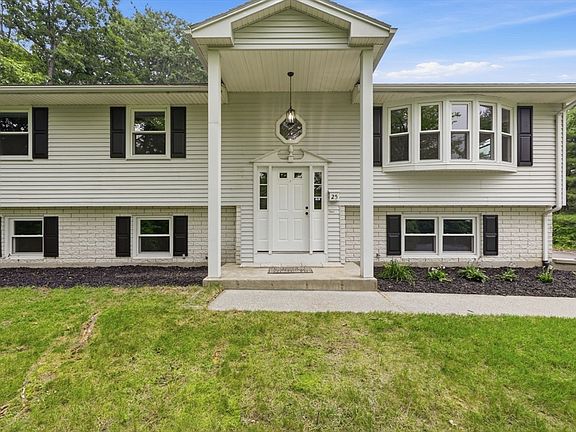 2nd image of 25 Norma St