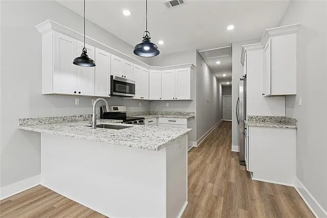 1614 Leonidas St — Photo 9