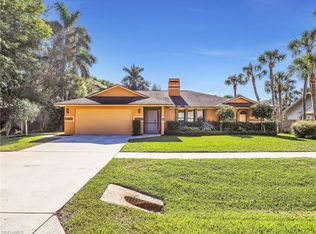 2474 Outrigger LN, NAPLES, FL 34104