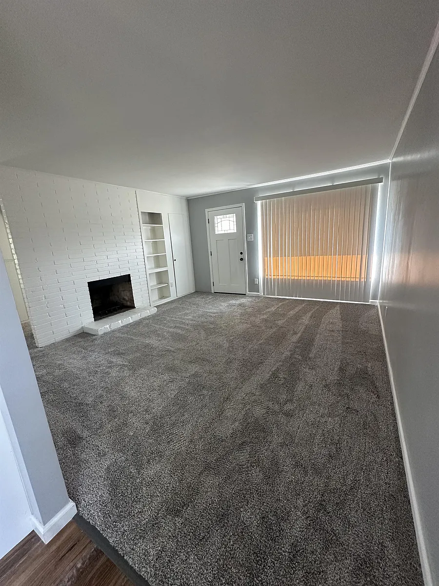 Building Photo - 7457 Oregon Trl