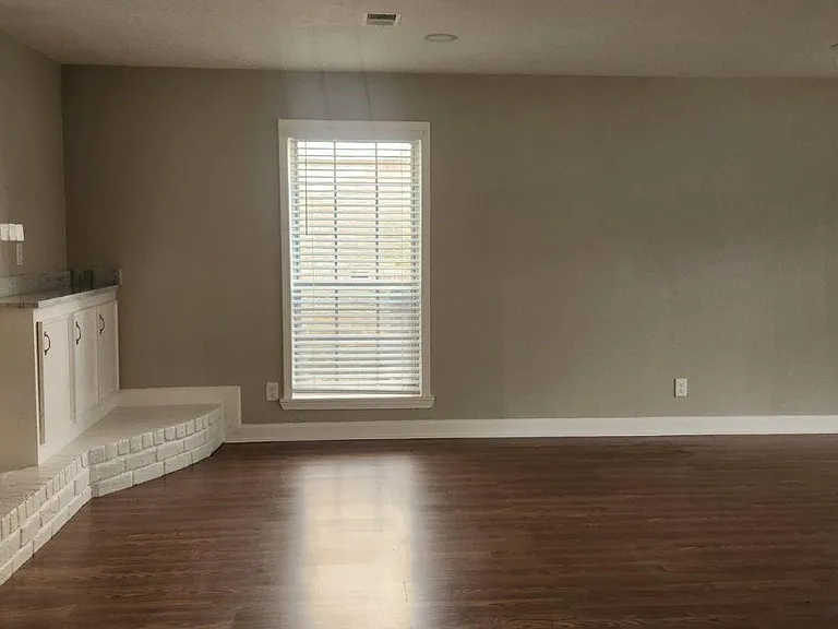 5006 Droddy St — Photo 5