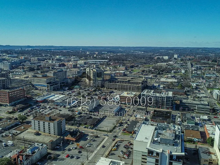 1803 Broadway #507 — Photo 37