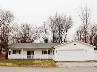 302 W Minnesota St, North Salem, IN