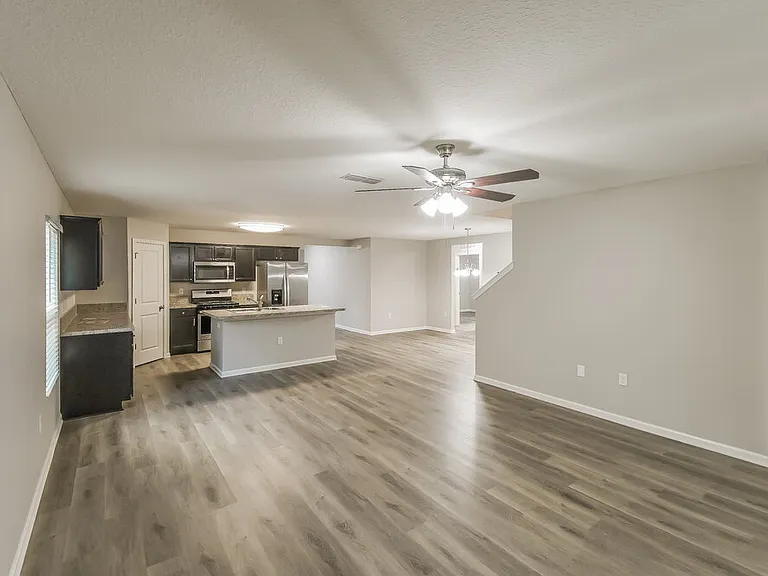 3059 Firethorn Ave — Photo 6