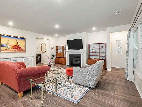 5th image of 1130 Coastal Creek Ct