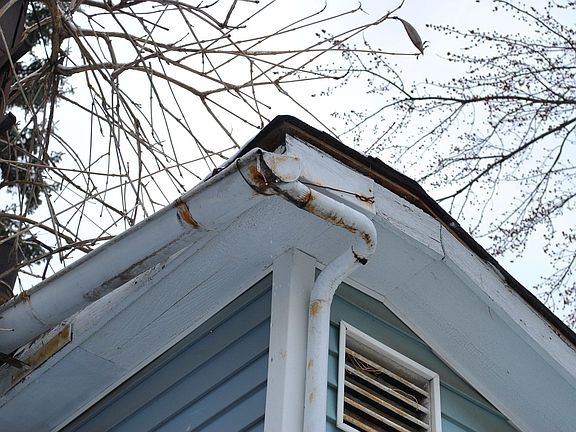 4th image of 341 E Ward St