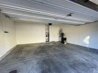 2350 Borgaro St, Henderson, NV 89044