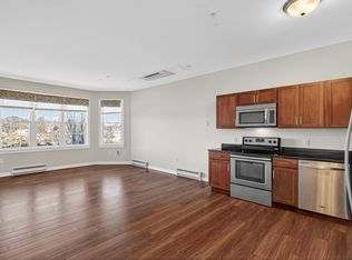 100 Alden St APT 233, Provincetown, MA 02657