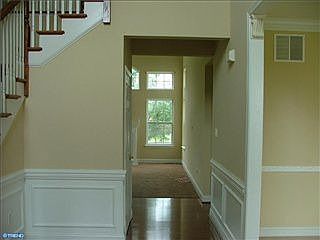 2nd image of 1493 Glenmar Dr