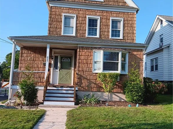 227 Irenhyl Avenue, Port Chester, NY 10573