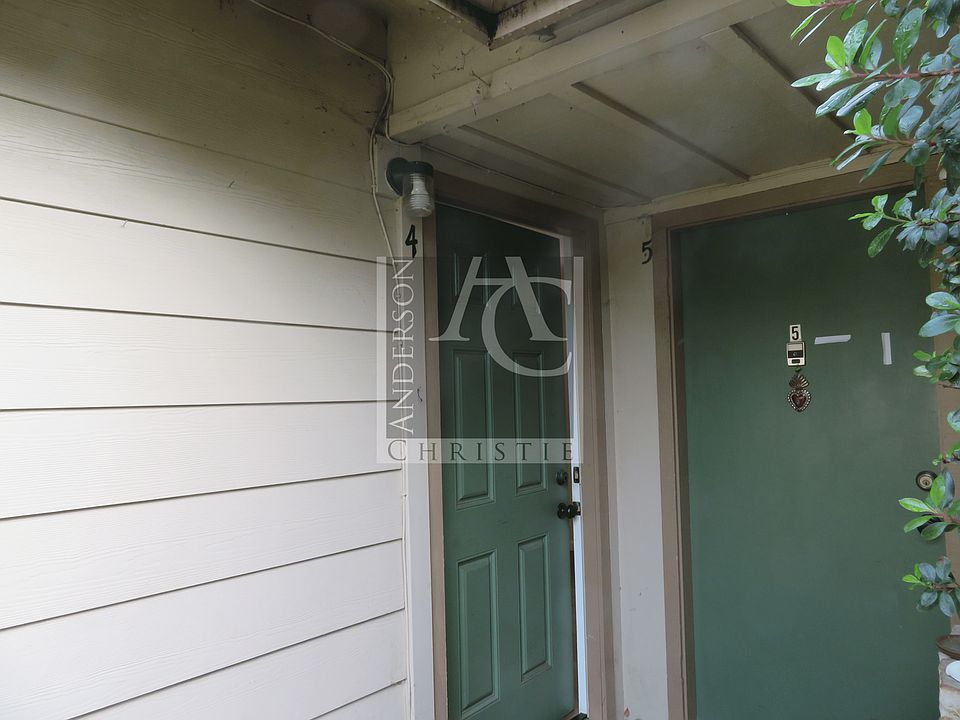 1st image of 1050 Chanticleer Ave #4