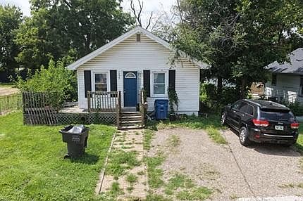 1st image of 1828 E 21st St