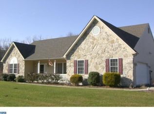 1626 W Leesport Rd, Leesport, PA 19533
