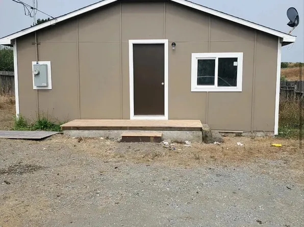 1985 Peninsula Dr, Arcata, CA 95521