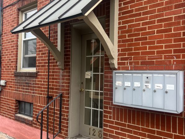 126 S Church St APT 5