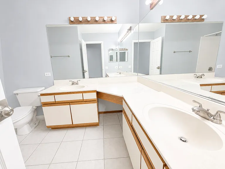 130 Park Ridge Ct #130 — Photo 11