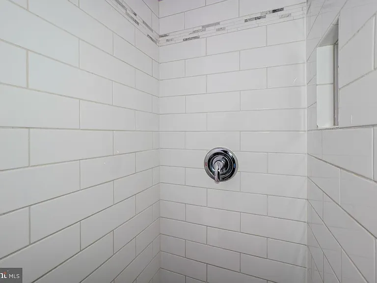 6160 Cinnamon Ct — Photo 42