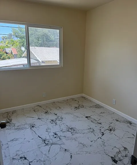 851 N San Antonio Ave #D — Photo 16