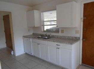 1327 NE Pine Island Ln, Cape Coral, FL 33909