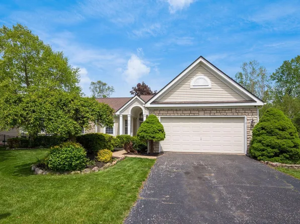 2107 Hayer Ct, Lewis Center, OH 43035