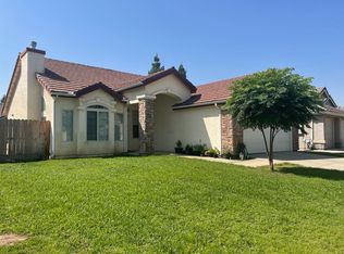 6615 E Amherst Ave, Fresno, CA