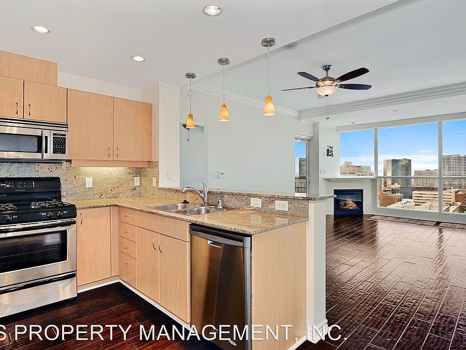 1st image of 300 W Beech St Unit 2208