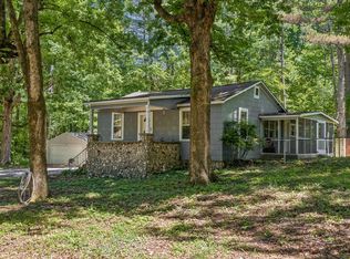 1809 Dry Valley Rd, Rossville, GA 30741