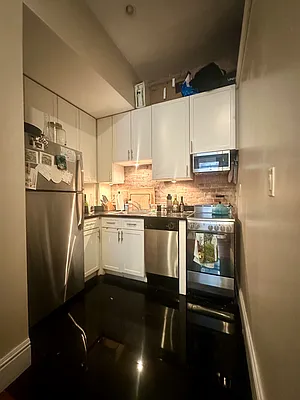 Rented by Compass | media 3