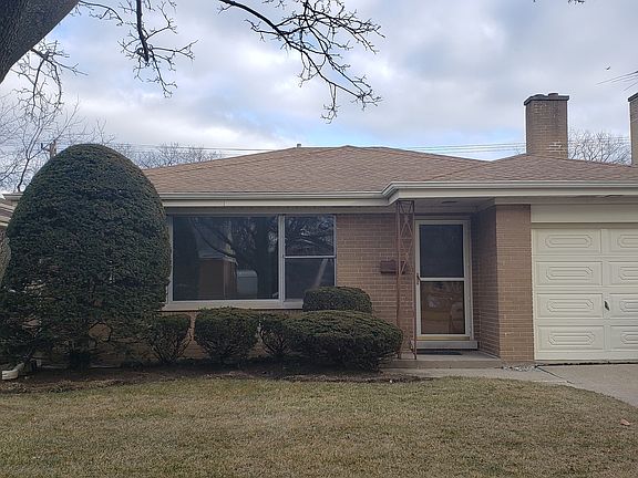 2nd image of 7327 N Karlov Ave