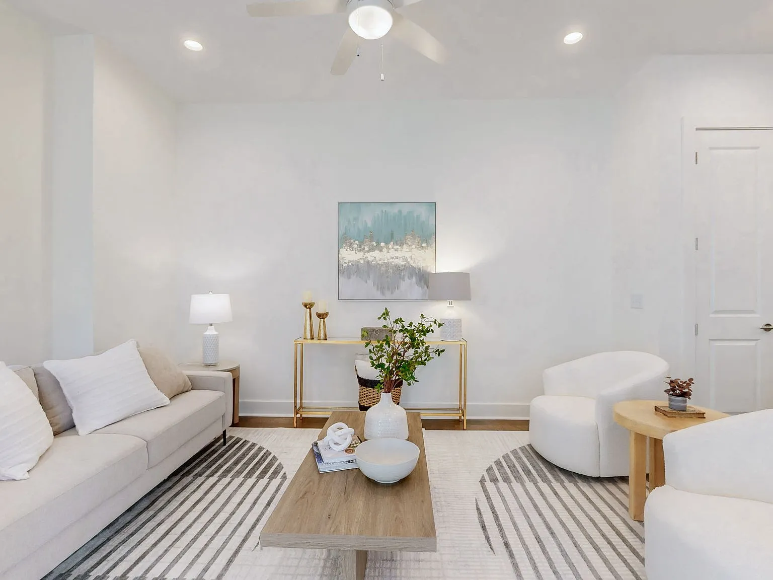 3 bed, 2.5 bath, 1780 sqft, $3,495 — Photo 2