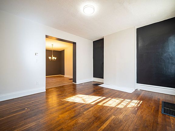4th image of 1006 McAllister Ave