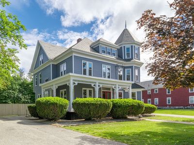 42 Middlesex St, North Chelmsford, MA, 01863