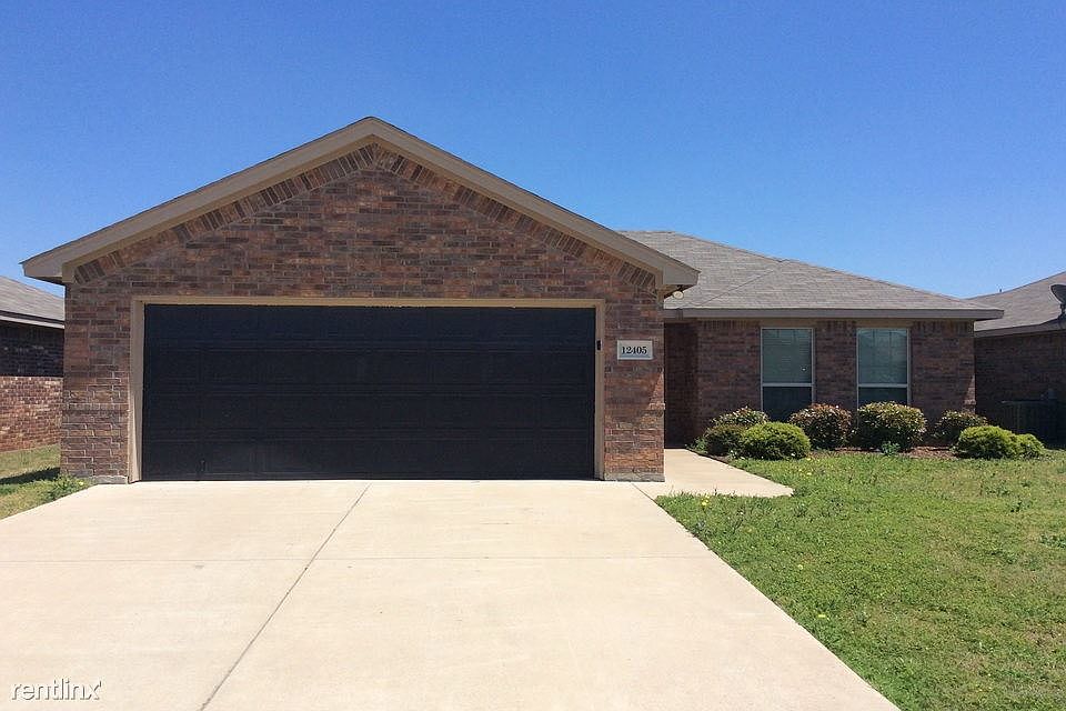 90900423_12405 Hunters Mill Trl_Burleson_TX_2018-1