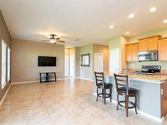 3140 Winglewood Cir — Photo 3
