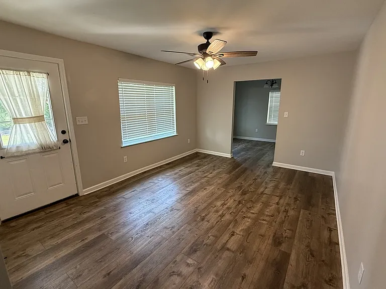 6970 Raleigh Lagrange Dr — Photo 12